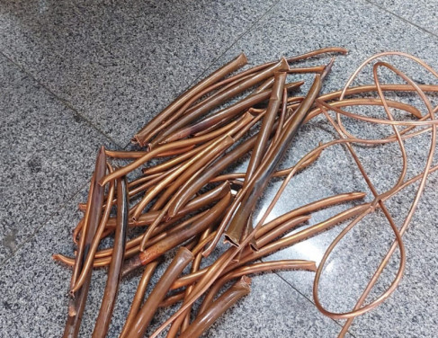 Material apreendido com menor em Campos