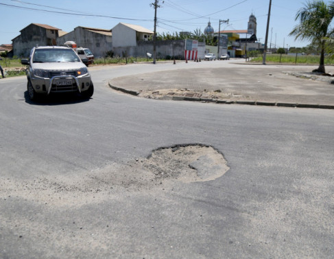 Trecho da rua Alvarenga Filho com Rua Silvio Bastos Tavares
