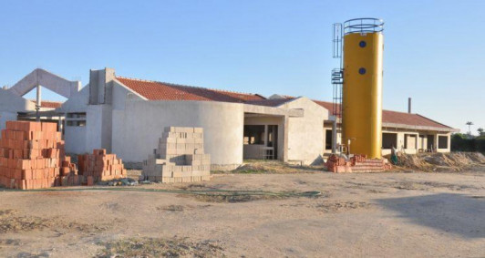 Obras na Creche de Baixa Grande 