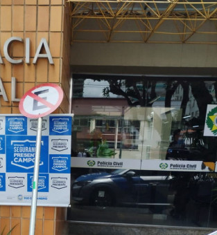 Placa foi recuperada e levada para a delegacia do Centro