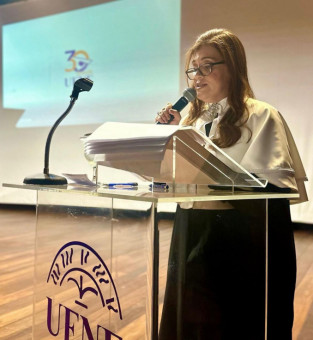 Rosana Rodrigues foi eleita a primeira reitora da Uenf