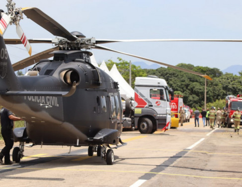 Simulado de atendimento a acidente envolvendo carga com produto explosiva 