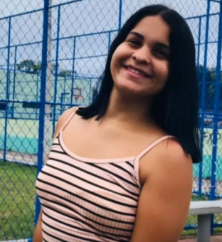 Samantha morreu na hora