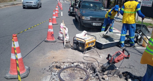 Prefeitura de Campos segue com nivelamento dos tampões das vias que recebem novo asfalto