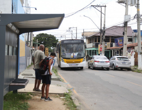 �nibus substitutos come�am a circular em Campos (Fotos: Genilson Pessanha) 