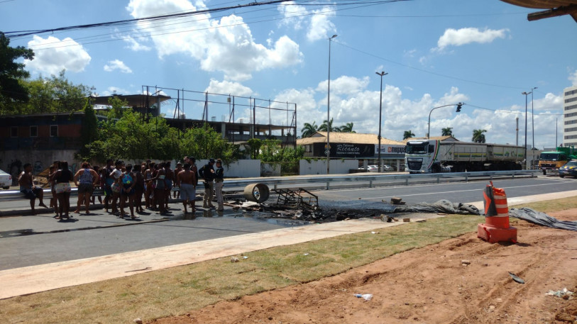 Manifesta��o na BR 101