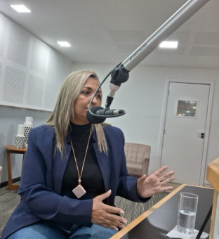 Elaine Leão no Folha no Ar