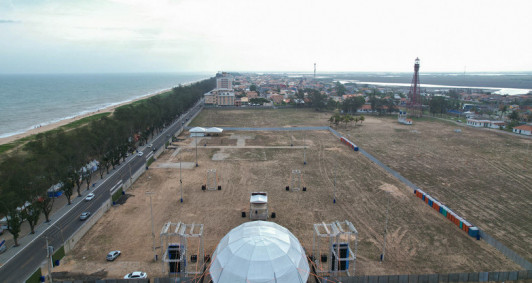 Local dos shows na praia de Farol de S&atilde;o Thom&eacute;