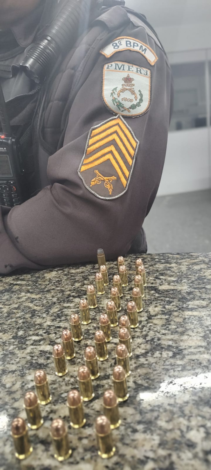 Muni&ccedil;&otilde;es encontradas dentro de BMW em Campos