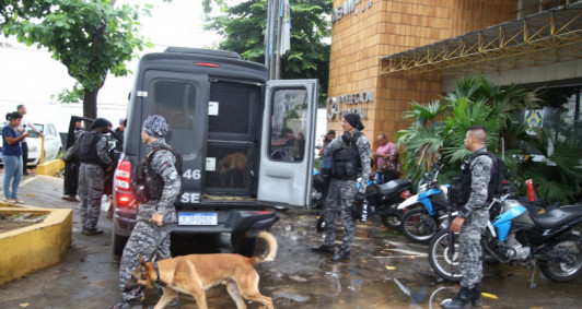 Suposto traficante preso em Campos (Fotos: Genilson Pessanha)