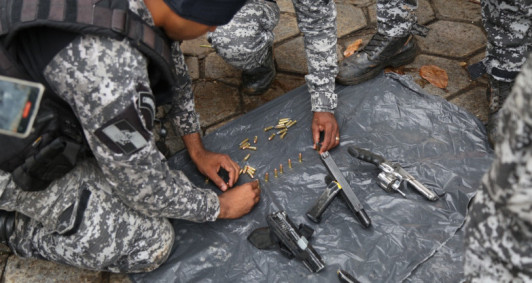Suposto traficante preso em Campos (Fotos: Genilson Pessanha)