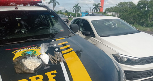 Droga estava no banco traseiro