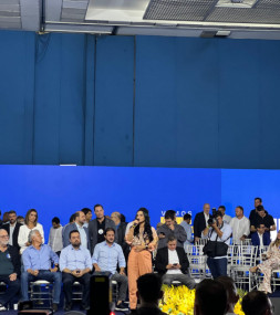 Geane no momento do discurso