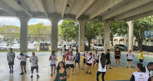 Alunos se preparam para apresentação