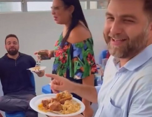 Caio acompanhou Wladimir em inaugurações e ainda comeu costela com aipim