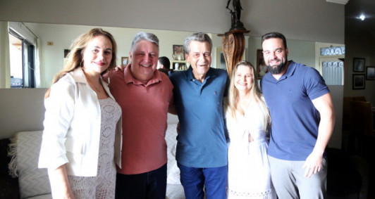 Garotinho se encontra com Arnaldo Vianna (Fotos: Rodrigo Silveira)