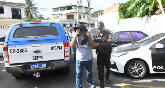 Presos por por desvio de combust&iacute;vel da Prefeitura de Campos