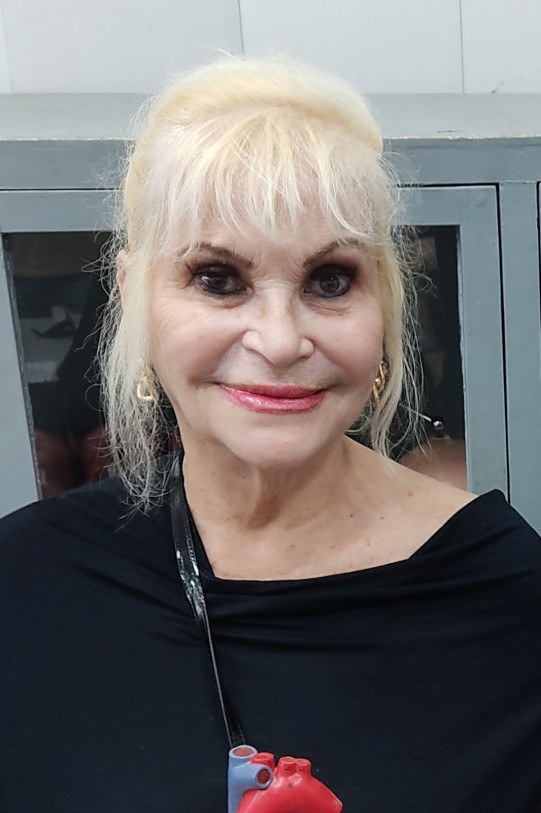 Escritora Gladys Gama Fran&ccedil;a