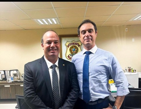 Dep.Federal Murillo Gouveia e o superintendente da PFm Cezar Luiz Busto de Souza, em Brasília-DF