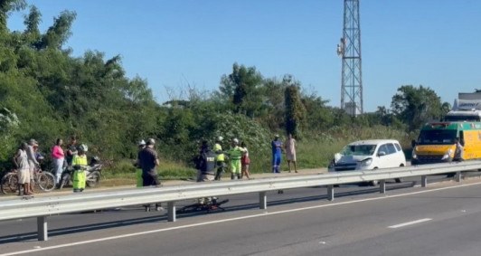 Jovem morreu no local