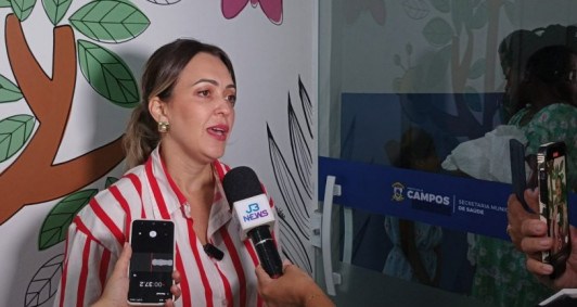 Subsecretária de saúde, Bruna Araújo