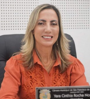 Pré-candidata Yara Cinthia