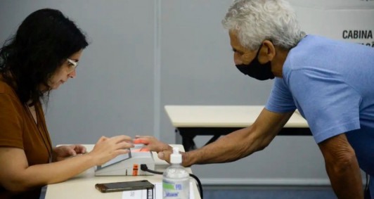 Mesários vao atuar nas eleições de outubro