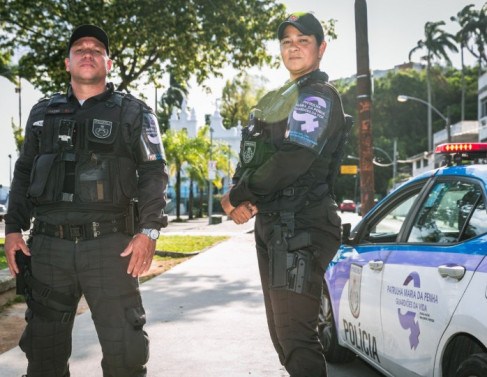 Do efetivo que atua no programa, 49,45% são policiais militares femininas