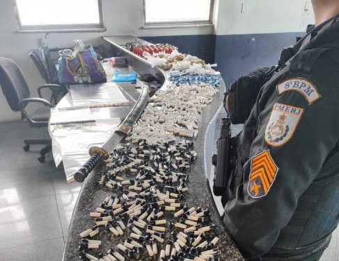 A apreensão aconteceu na manhã desta quarta-feira 