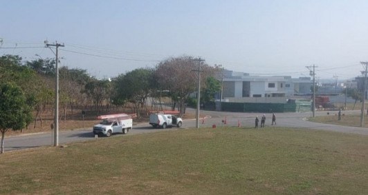 Concessionária realiza reparos mas situação continua 