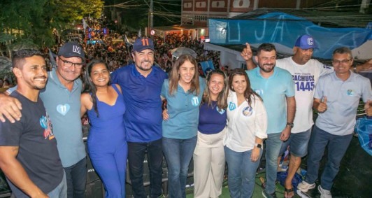 Marcelo Batista com vereadores eleitos de sua base