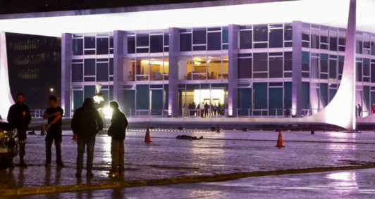 Explos&otilde;es ocorreram perto do STF