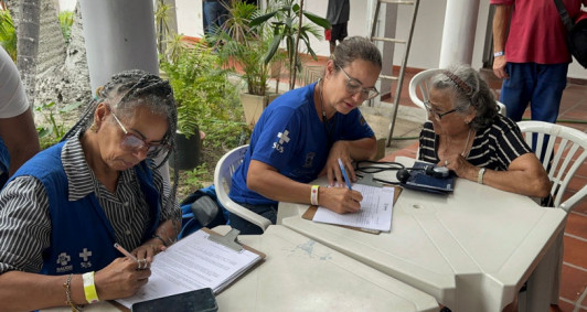 Ao pelo Dia dos Pobres (Fotos: Divulgao-Diocese)