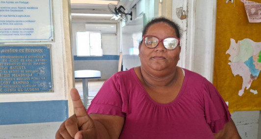 Michele de Souza, m&atilde;e de alunos