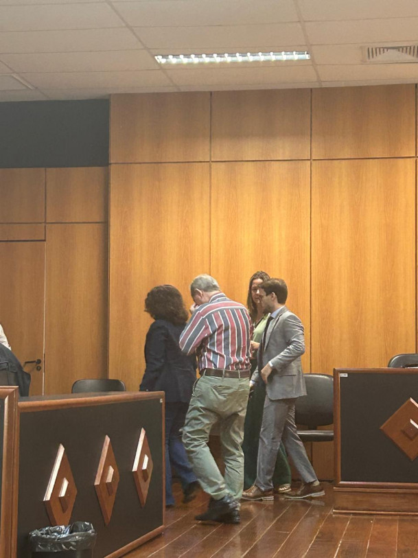 Pai de Carlos Eduardo