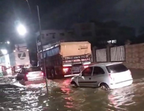 Pontos de alagamentos em Campos