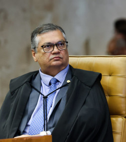 Fl&aacute;vio Dino, ministro do STF