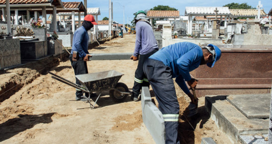 Cemitérios de São Francisco recebem obras de infraestrutura para o Dia de Finados