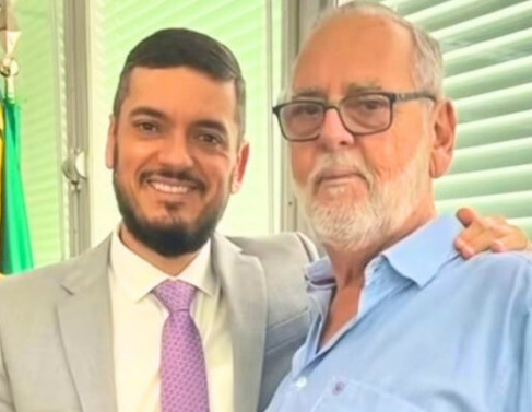 O presidente da Alerj, Rodrigo Bacellar, e seu pai Marcos Bacellar