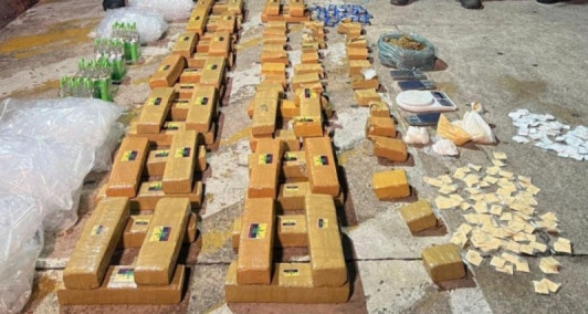 Grande quantidade drogas apreendida em Campos