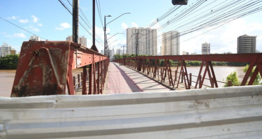 Ponte Barcellos Martins