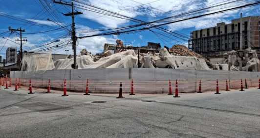 Obras do edif&iacute;cio Itu s&atilde;o suspensas 