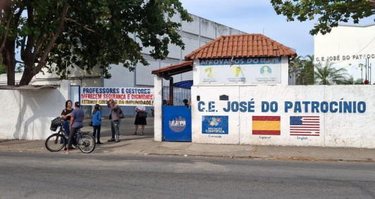 Diretora &eacute; agredida por aluna no Col&eacute;gio Jos&eacute; do Patroc&iacute;nio