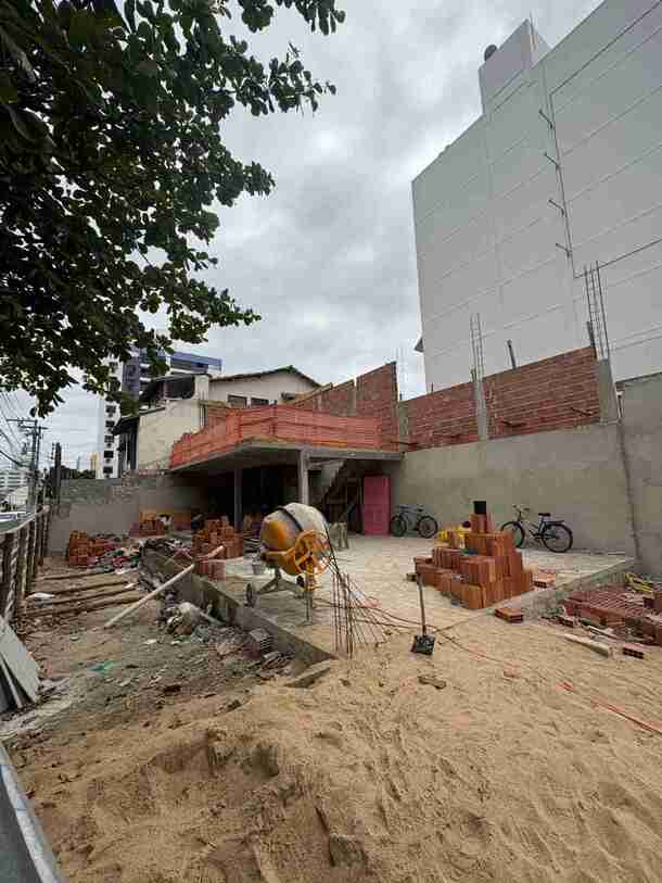 Obras seguem em andamento