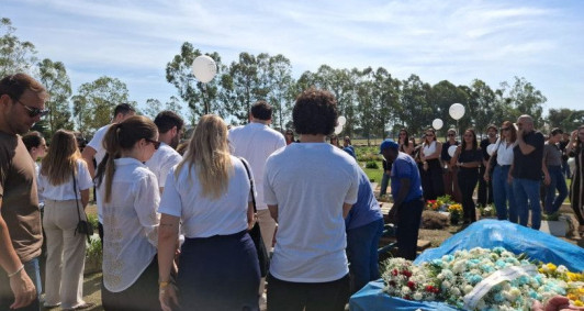 Sepultamento de Marcelo Rodriguez nesta segunda-feira, no Campo da Paz