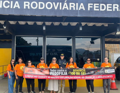 Panfletagem da equipe do FortaleSer em conjunto com a Pol&iacute;cia Rodovi&aacute;ria Federal (PRF), na BR 101, nessa segunda
