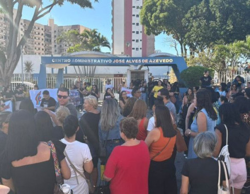 Primeira manifesta&ccedil;&atilde;o popular do governo