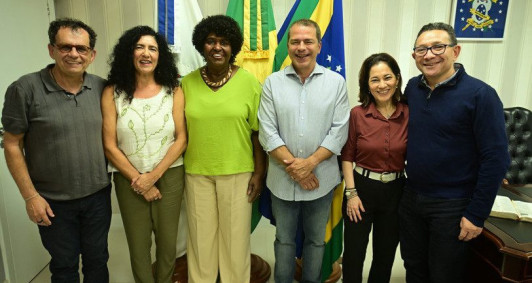 Reimont, Marina do MST, Benedita da Silva, Frederico Paes, Elika Takimoto e Manoel Severino