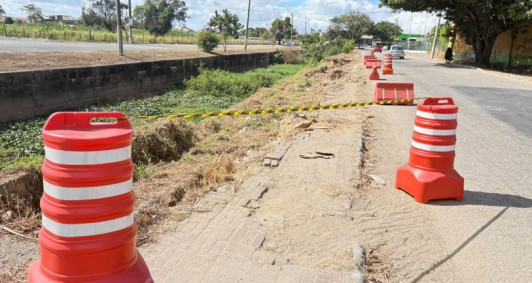 Situa&ccedil;&atilde;o do val&atilde;o na Rua Jos&eacute; Naked, no Parque Rodovi&aacute;rio