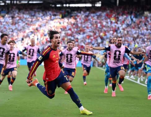 Espanha vence a Argentina 